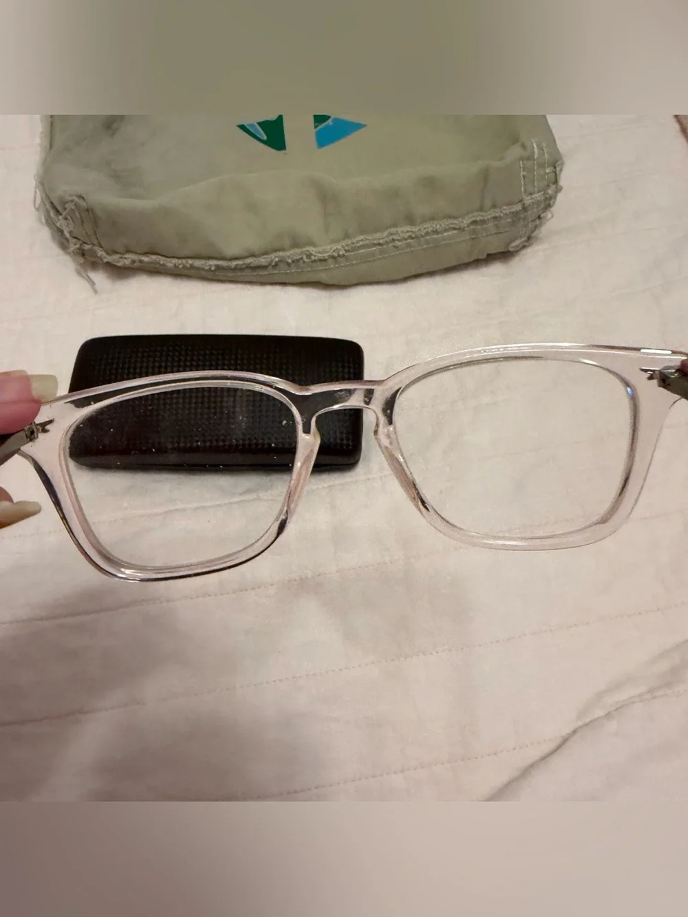 Modern Thaw Clear & Pink Glasses